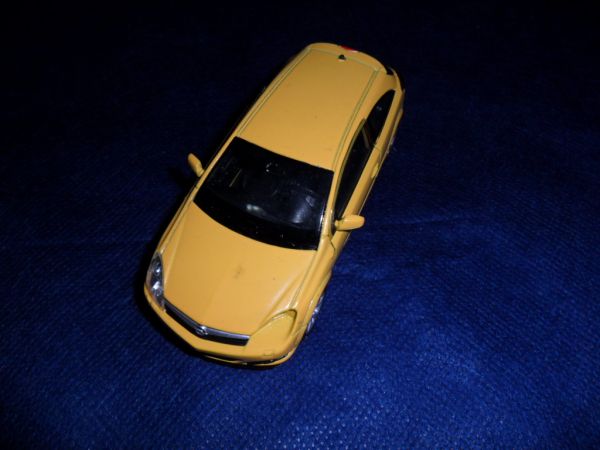 2005 Opel Astra G T C - Welly No Estado