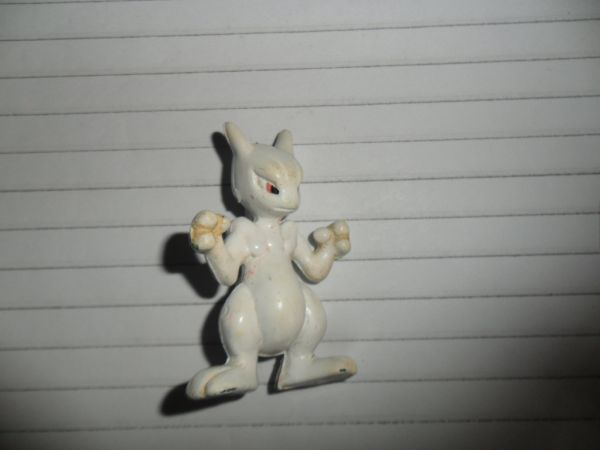 150- Mewtwo Pokemon Figure