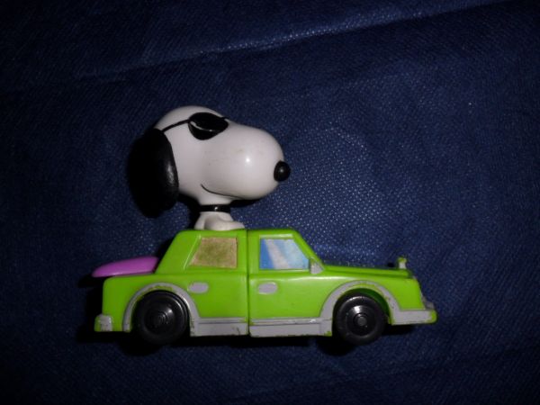 Mc Donalds - Snoopy Invençoes - Snoopy Carro Verde