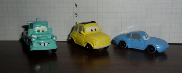 Disney - Carros Pequenos Rodas Fixas