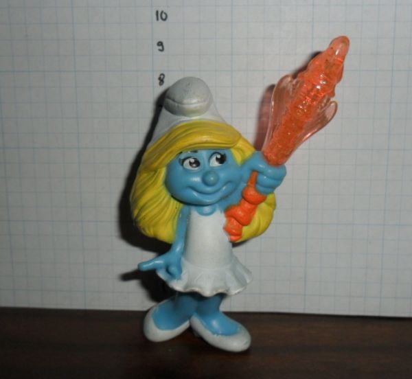 Mc Donalds - Smurfs 2 - Smurfette